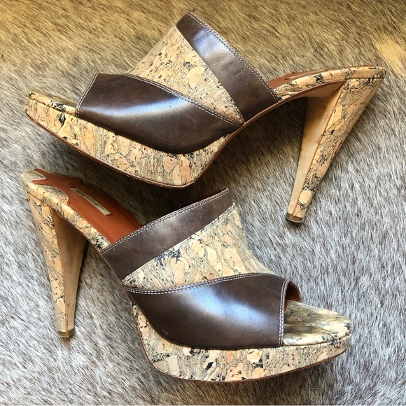 Max Studio genuine cork and brown leather heeled mules leather sole size 9 - Picture 1 of 9
